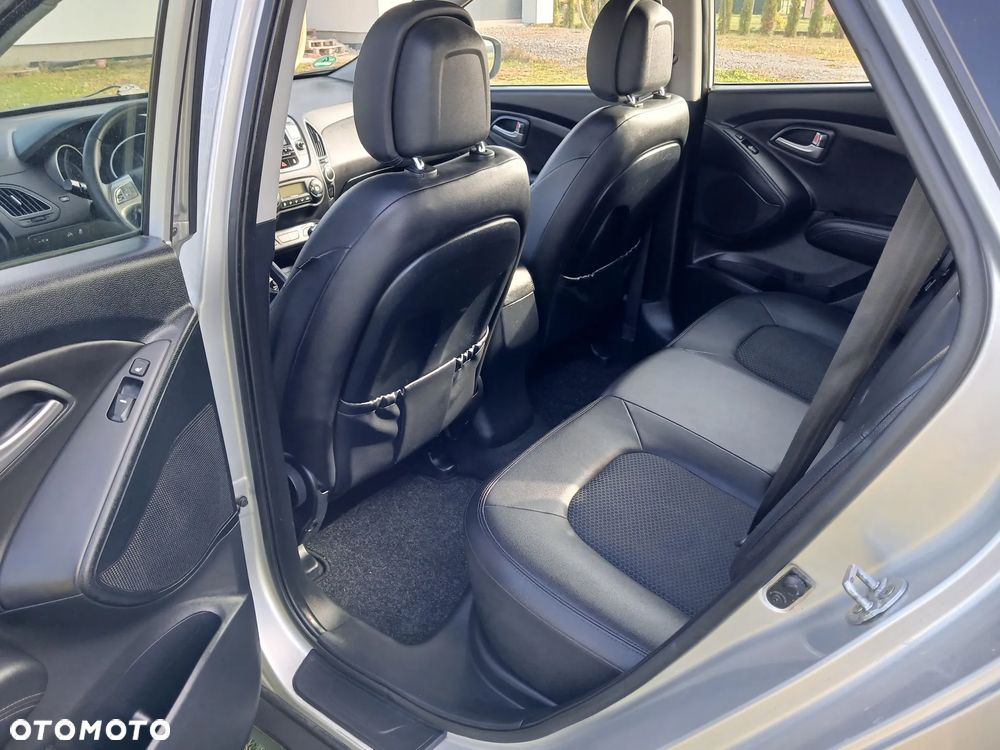 Hyundai ix35 - 11