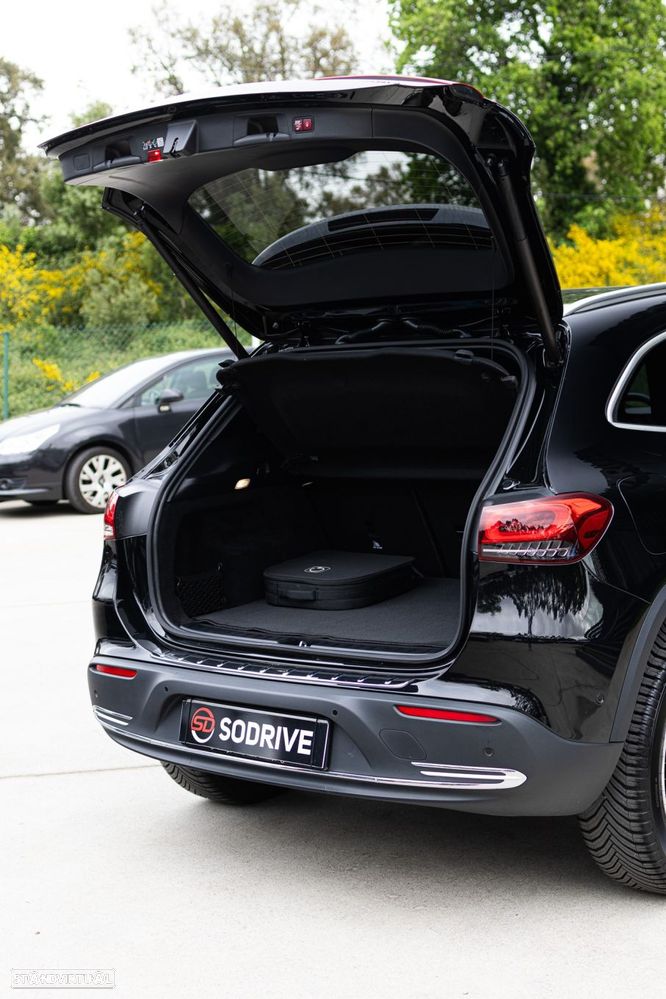 Mercedes-Benz EQA 300 4Matic Progressive - 20