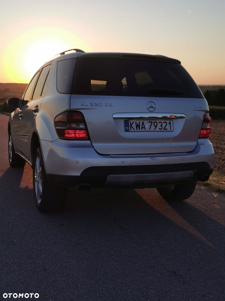 Mercedes-Benz ML 320 CDI 4Matic 7G-TRONIC - 13