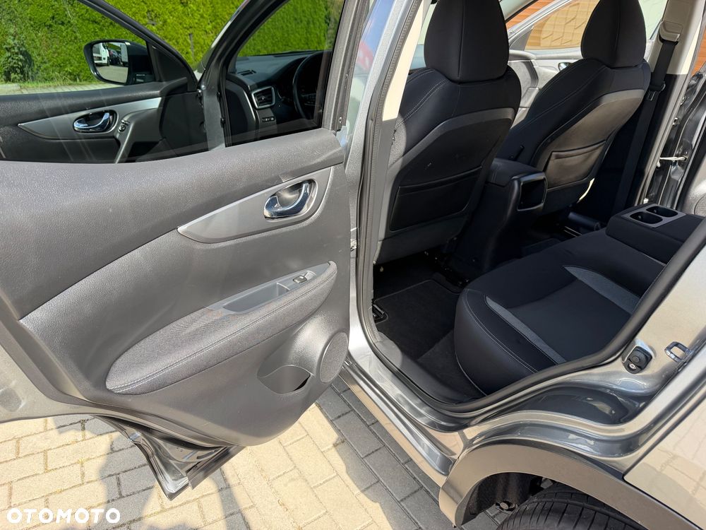 Nissan Qashqai 1.2 DIG-T 360 - 18