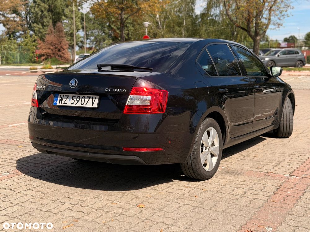 Skoda Octavia 1.5 TSI ACT Active - 3