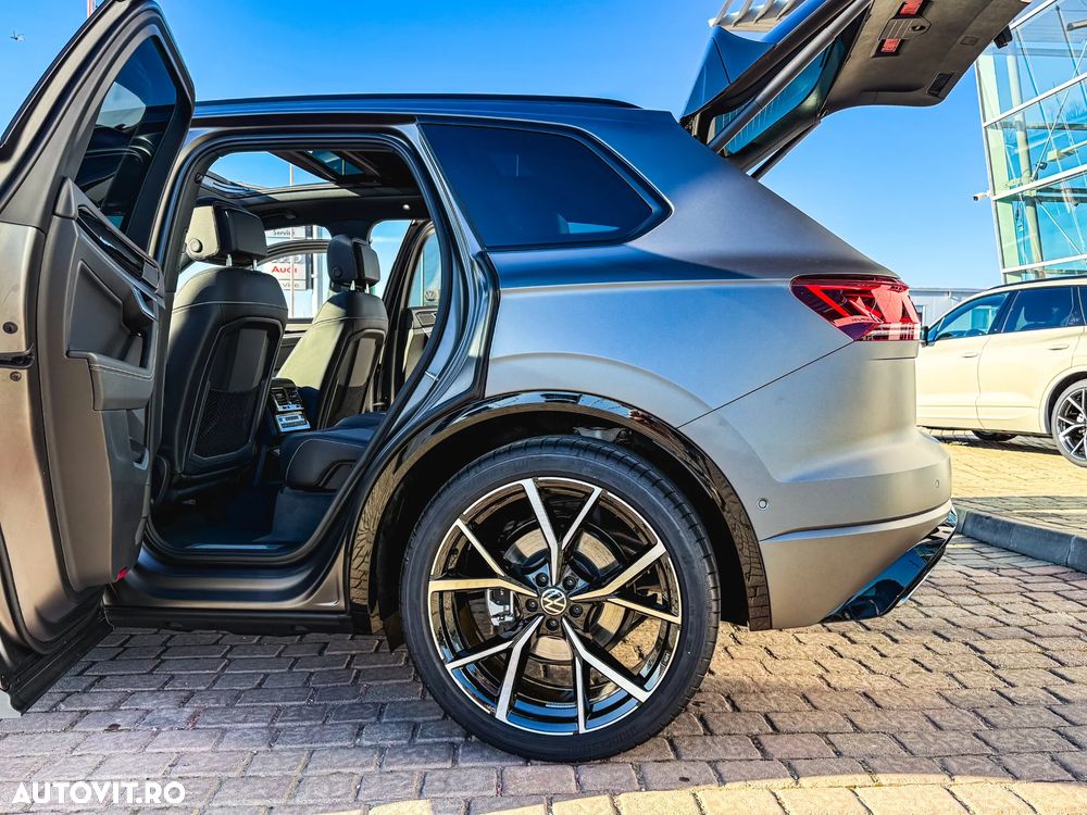 Volkswagen Touareg V6 TDI 4MOTION R-Line - 16
