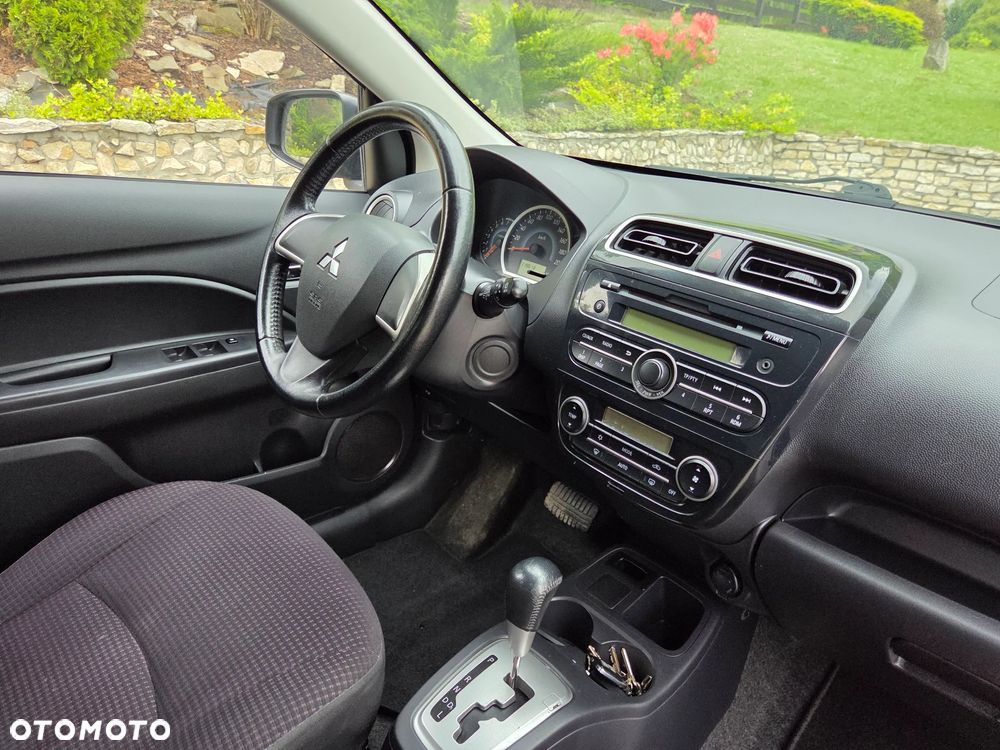 Mitsubishi Space Star 1.2 Clear Tec CVT Diamant+ - 23