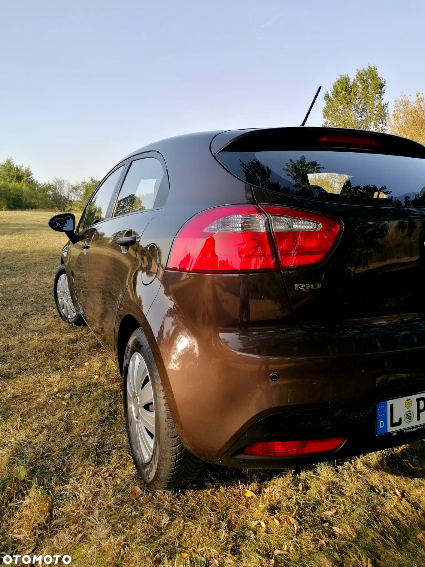 Kia Rio 1.4 Dream Team Edition - 12