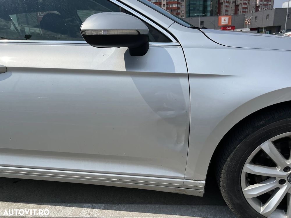 Volkswagen Passat 2.0 TDI DSG 4Motion Comfortline - 9