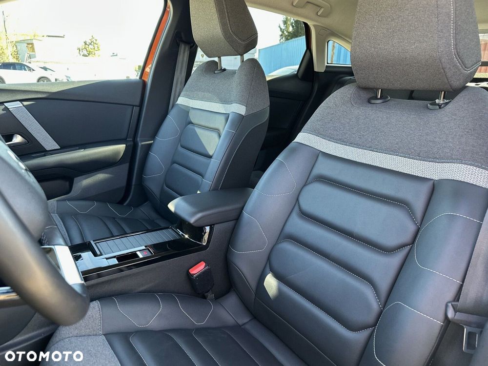 Citroën C4 1.2 PureTech Shine S&S EAT8 - 11