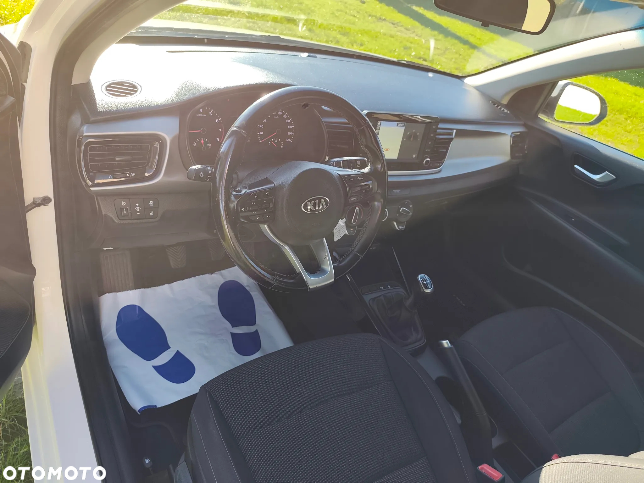 Kia Rio - 18