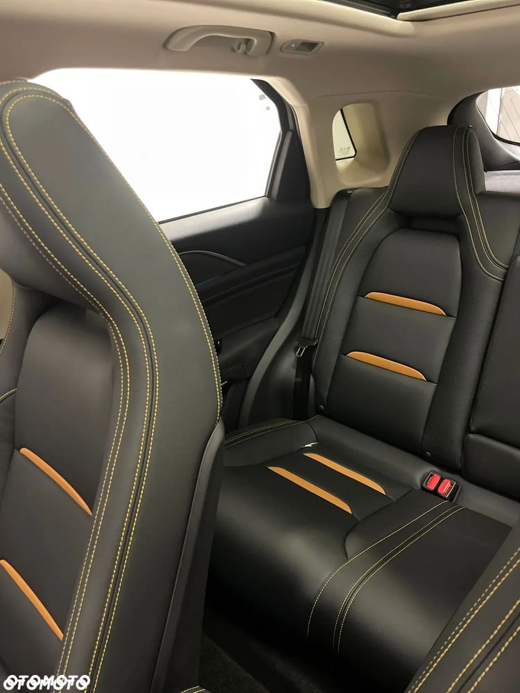 Bestune T77 1.5T Business DCT - 30