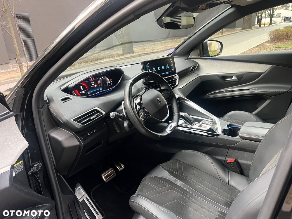 Peugeot 5008 PureTech 180 EAT8 Stop & Start GT Pack - 21