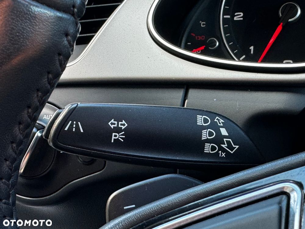 Audi A4 Avant 3.0 TDI DPF multitronic Attraction - 17