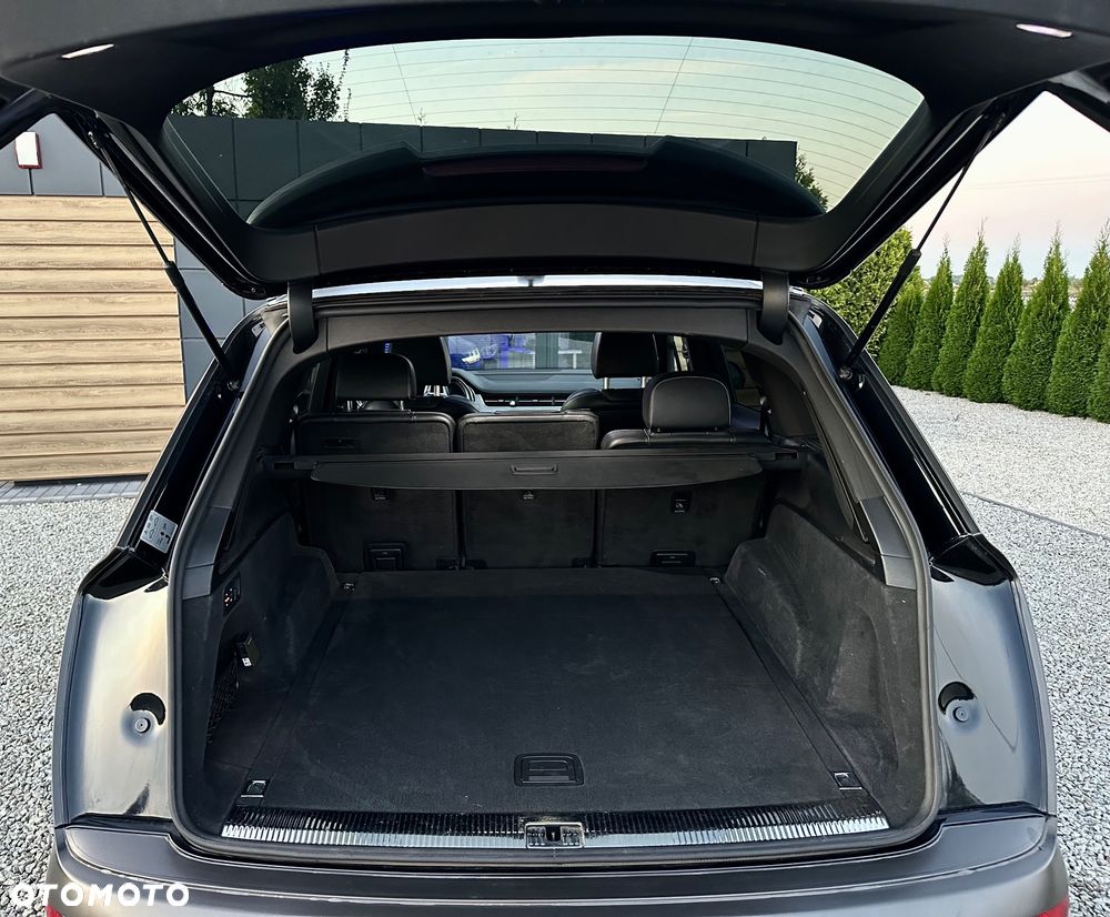 Audi SQ7 4.0 TDI Quattro Tiptronic - 24