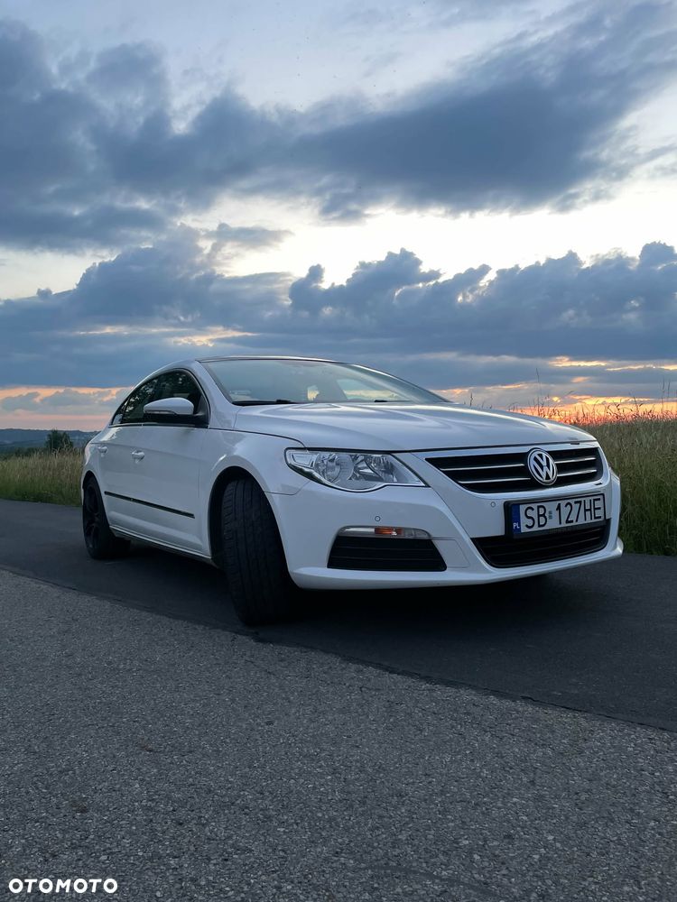 Volkswagen Passat 1.8 TSI Comfortline - 2