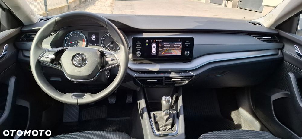 Skoda Octavia 1.5 TSI ACT Ambition - 8