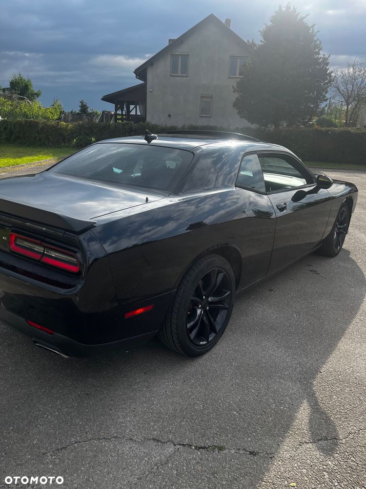 Dodge Challenger Automatik SXT Plus - 12