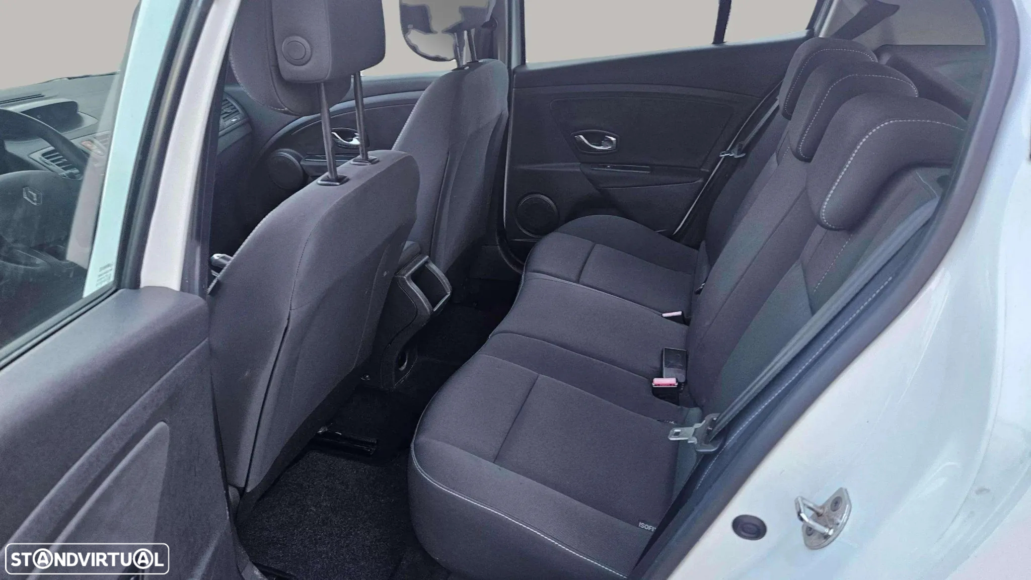 Renault Mégane 1.5 dCi Dynamique - 11