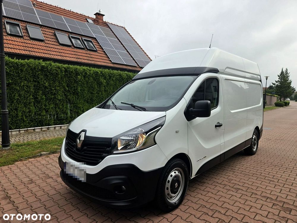 Renault Trafic - 1