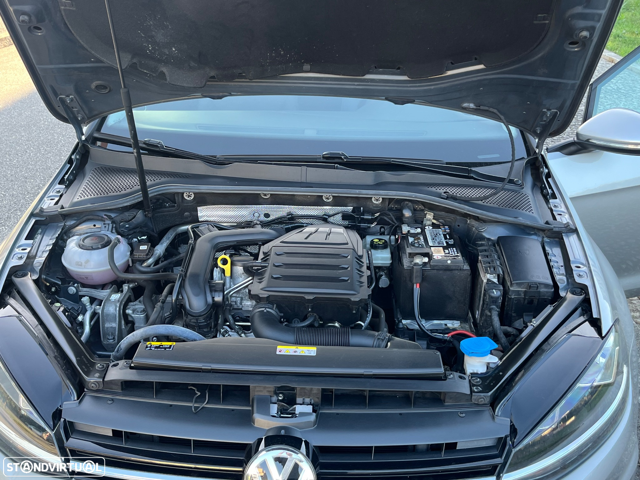 VW Golf Variant 1.0 TSI Confortline - 15