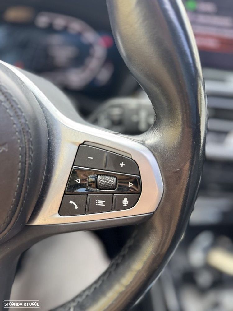 BMW iX3 M Sport Impressive - 34