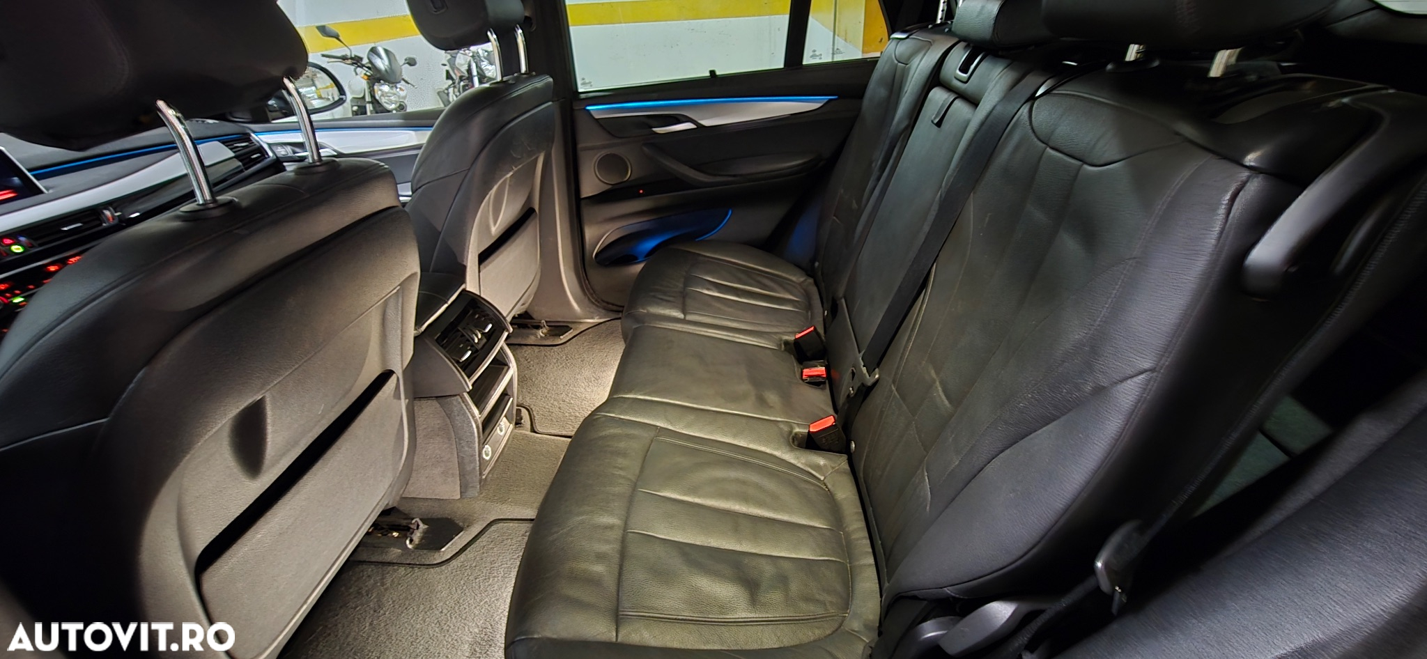BMW X5 xDrive30d - 14