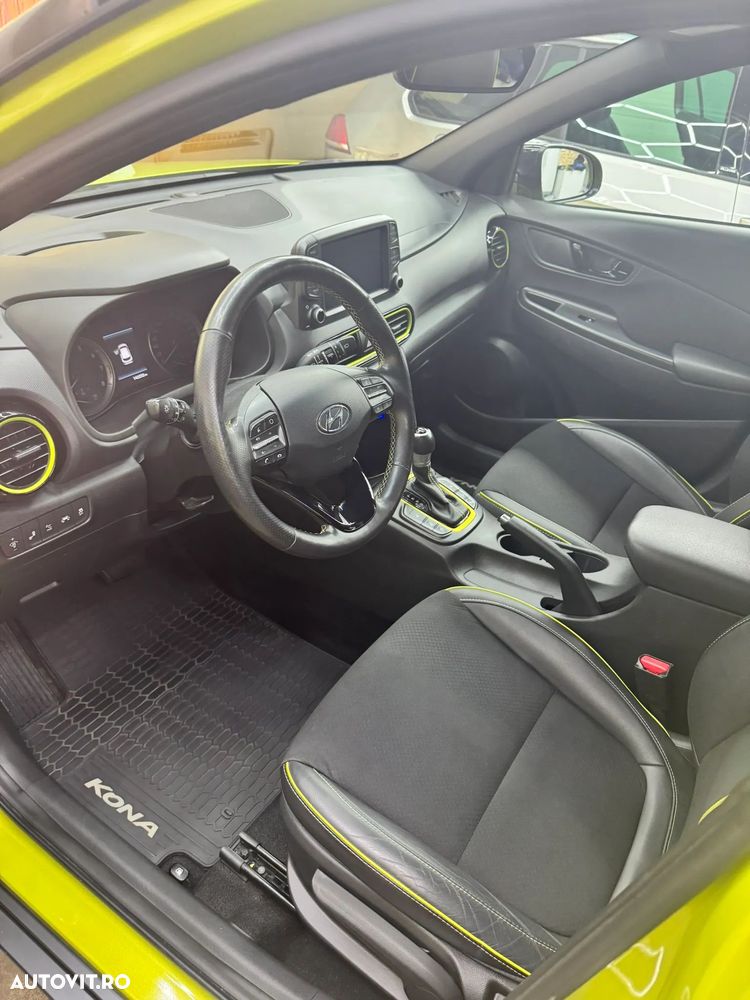 Hyundai KONA 1.6 T-GDI 4WD Aut. Luxury + - 32
