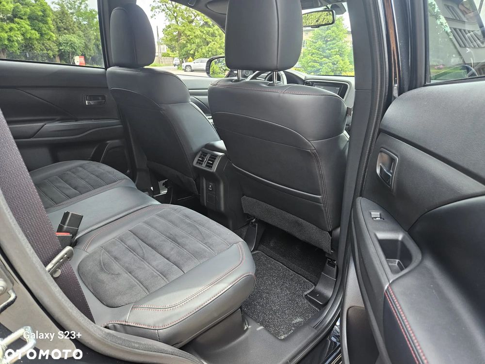 Mitsubishi Outlander 2.0 2WD CVT Edition+ - 9