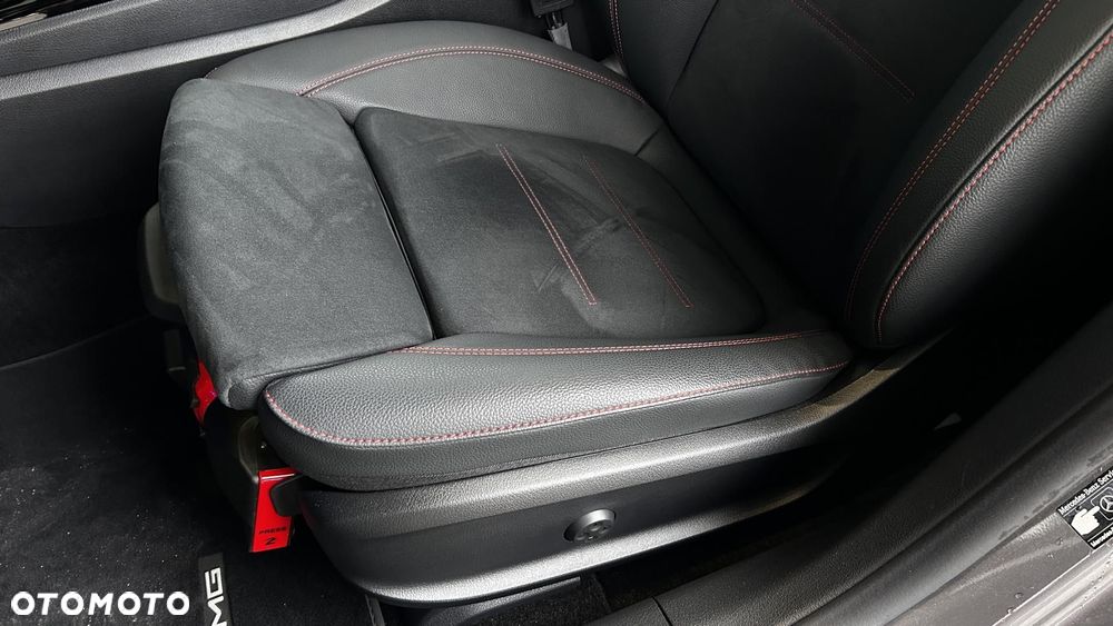 Mercedes-Benz CLA 200 AMG Line 7G-DCT - 13