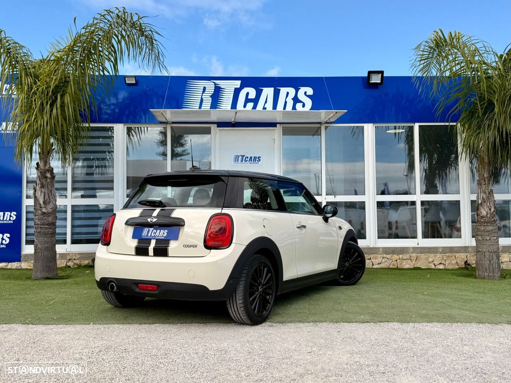 MINI 3 Portas Cooper Auto - 8