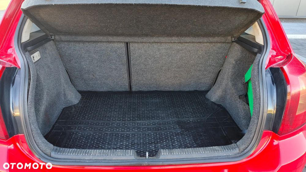 Toyota Corolla 1.6 VVT-i Terra - 20