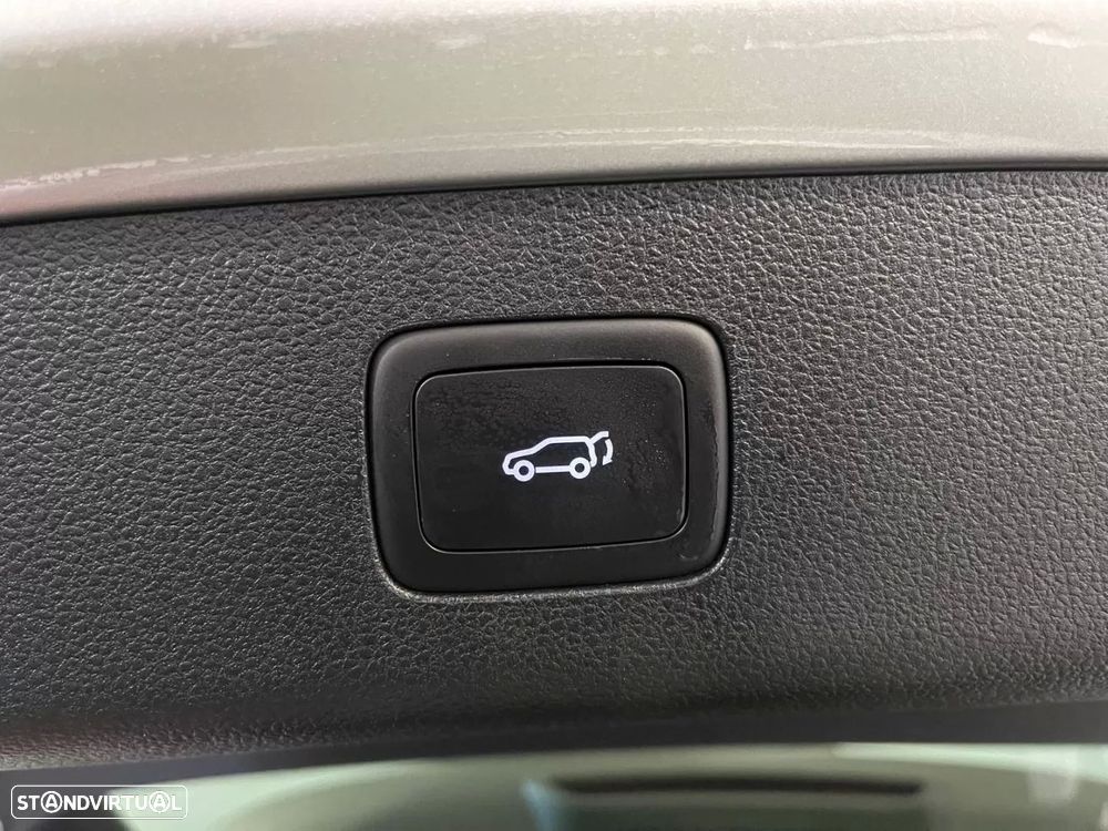 MG EHS 1.5 T-GDI Plug-in Hybrid Luxury - 38