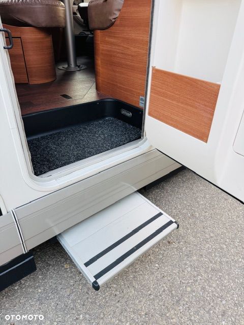 Carthago CHIC C-LINE 4.8 LE Linea Moderna - 13