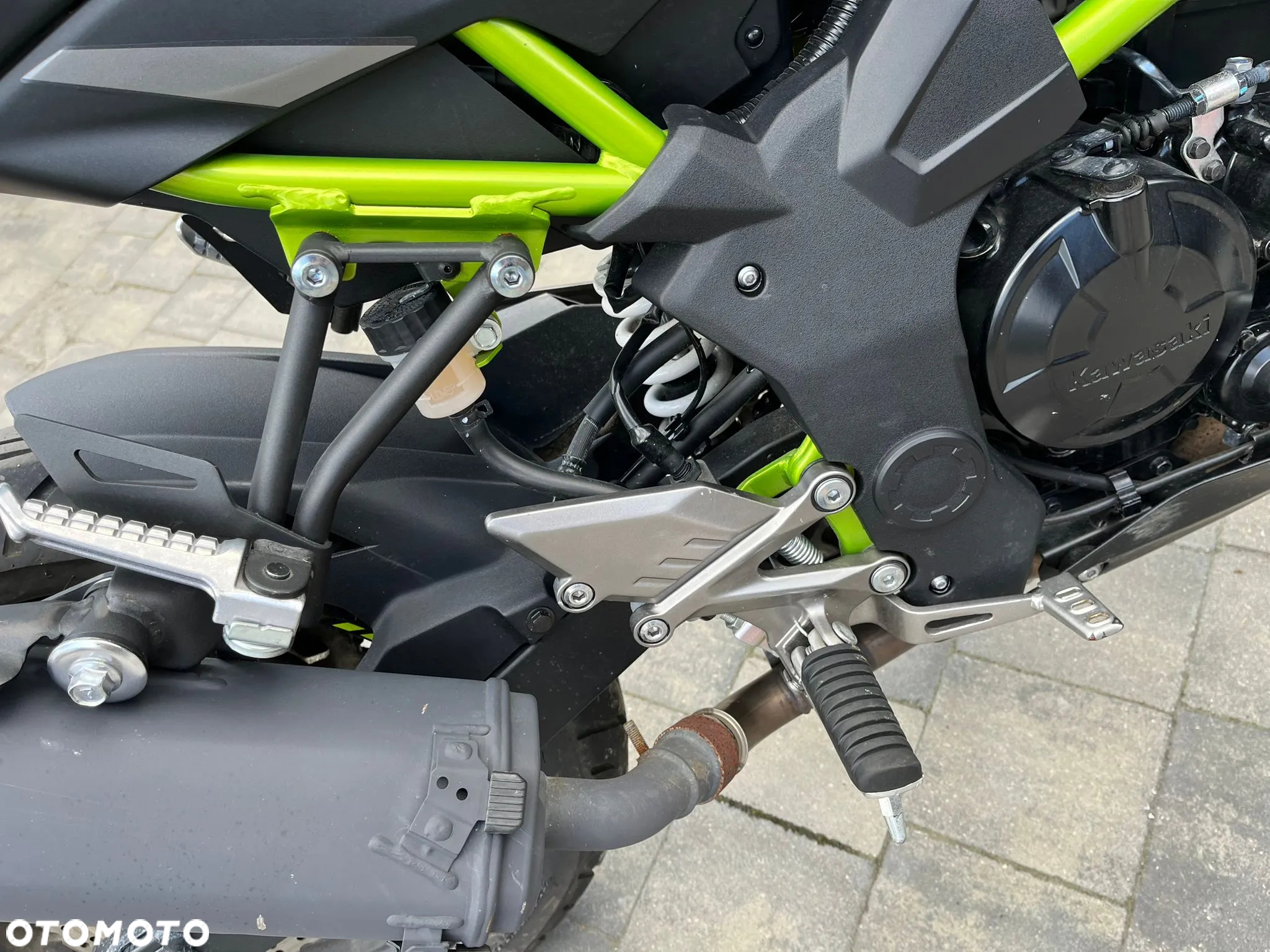 Kawasaki Z - 11