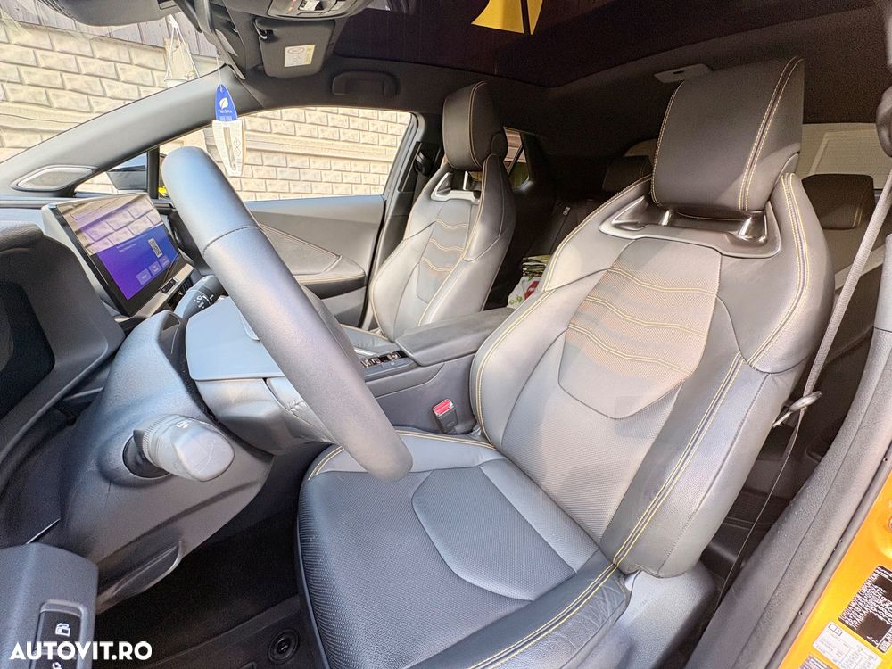 Toyota C-HR - 8