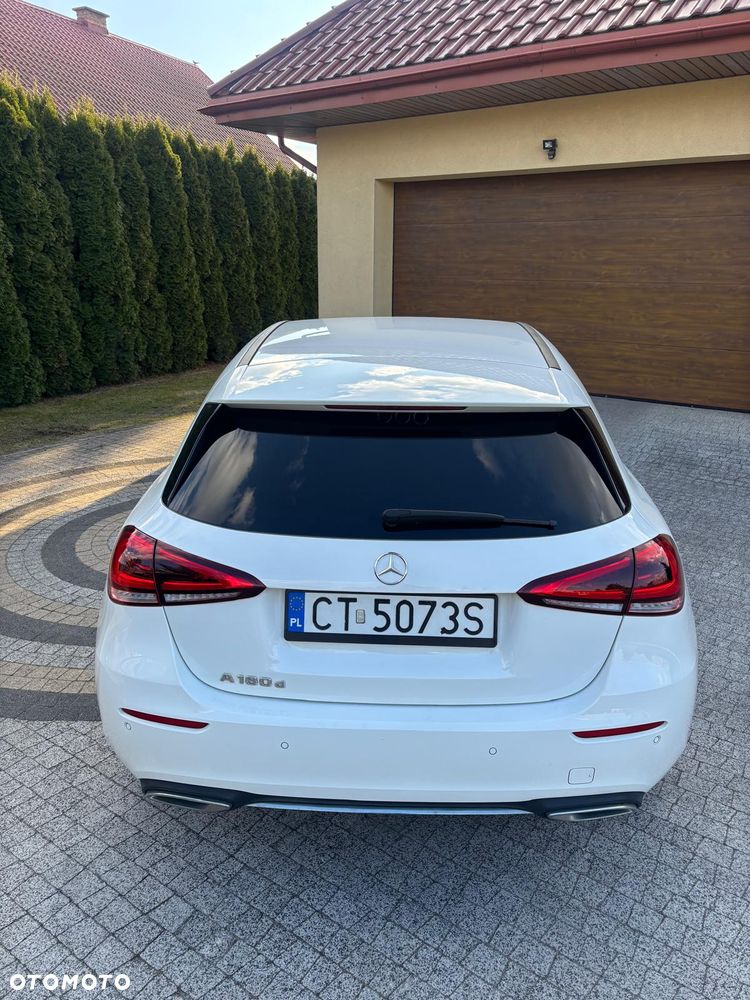 Mercedes-Benz Klasa A 180 d Style 7G-DCT - 5