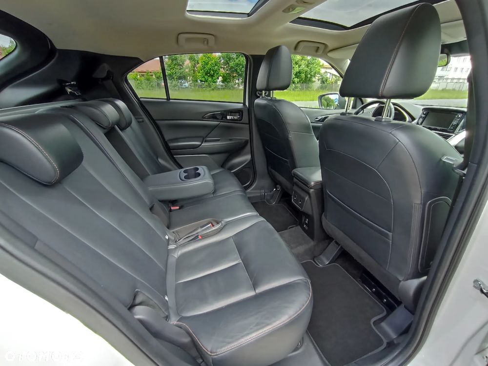 Mitsubishi Eclipse Cross - 24