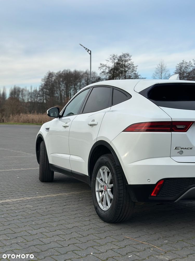 Jaguar E-Pace D150 R-Dynamic - 12