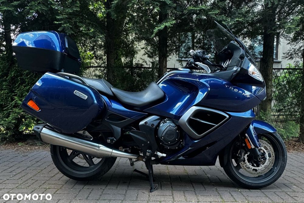 Triumph Trophy - 2