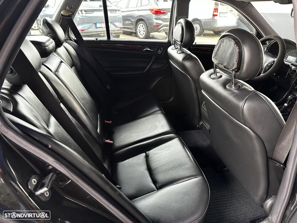 Mercedes-Benz C 220 - 37