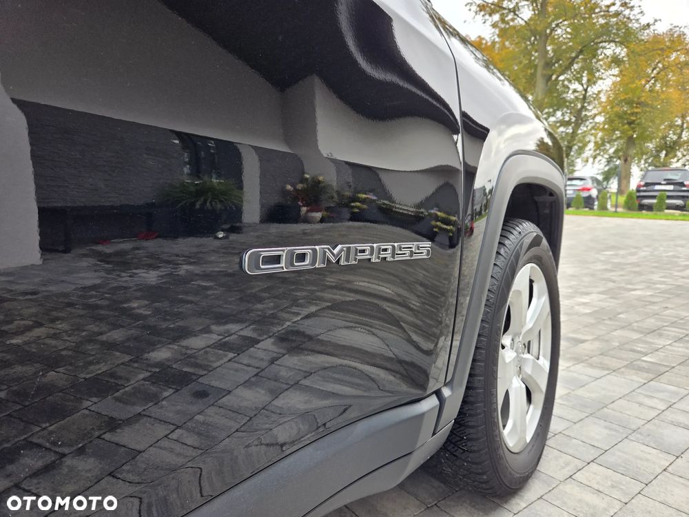 Jeep Compass 1.4 MultiAir Longitude - 23