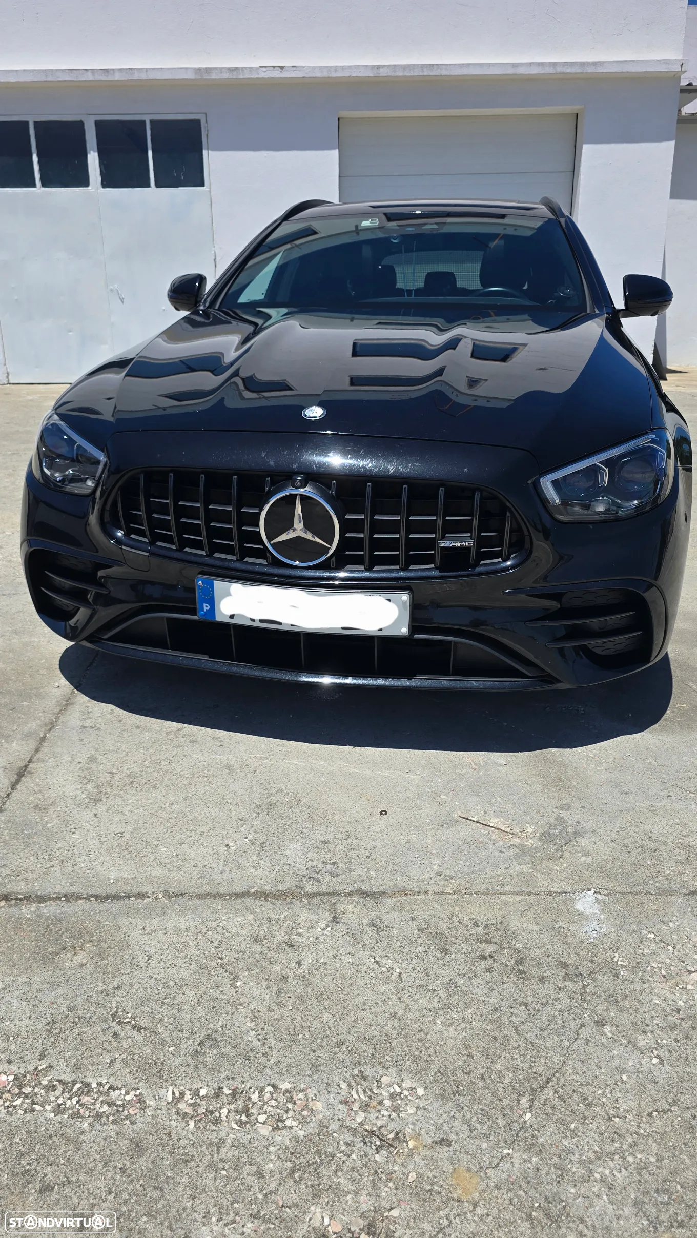 Mercedes-Benz E 400 d 4Matic T 9G-TRONIC AMG Line - 3