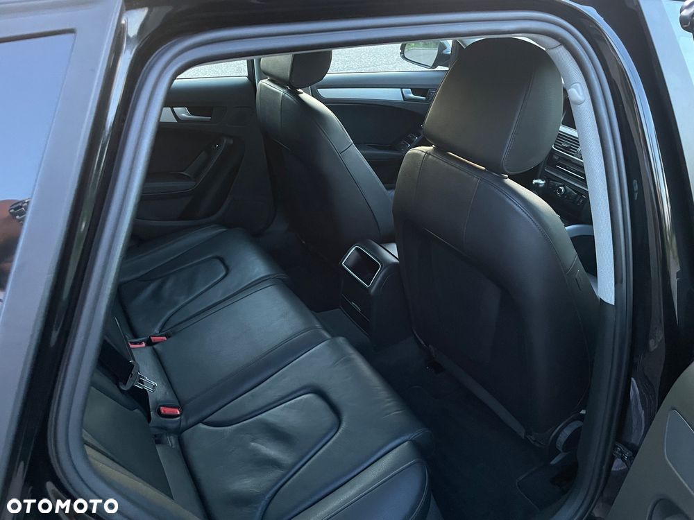 Audi A4 Avant 2.0 TDI ultra - 11