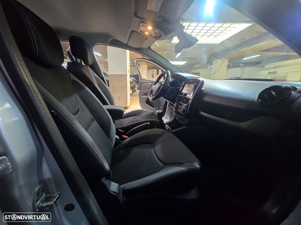 Renault Clio Sport Tourer 1.5 dCi Limited - 9
