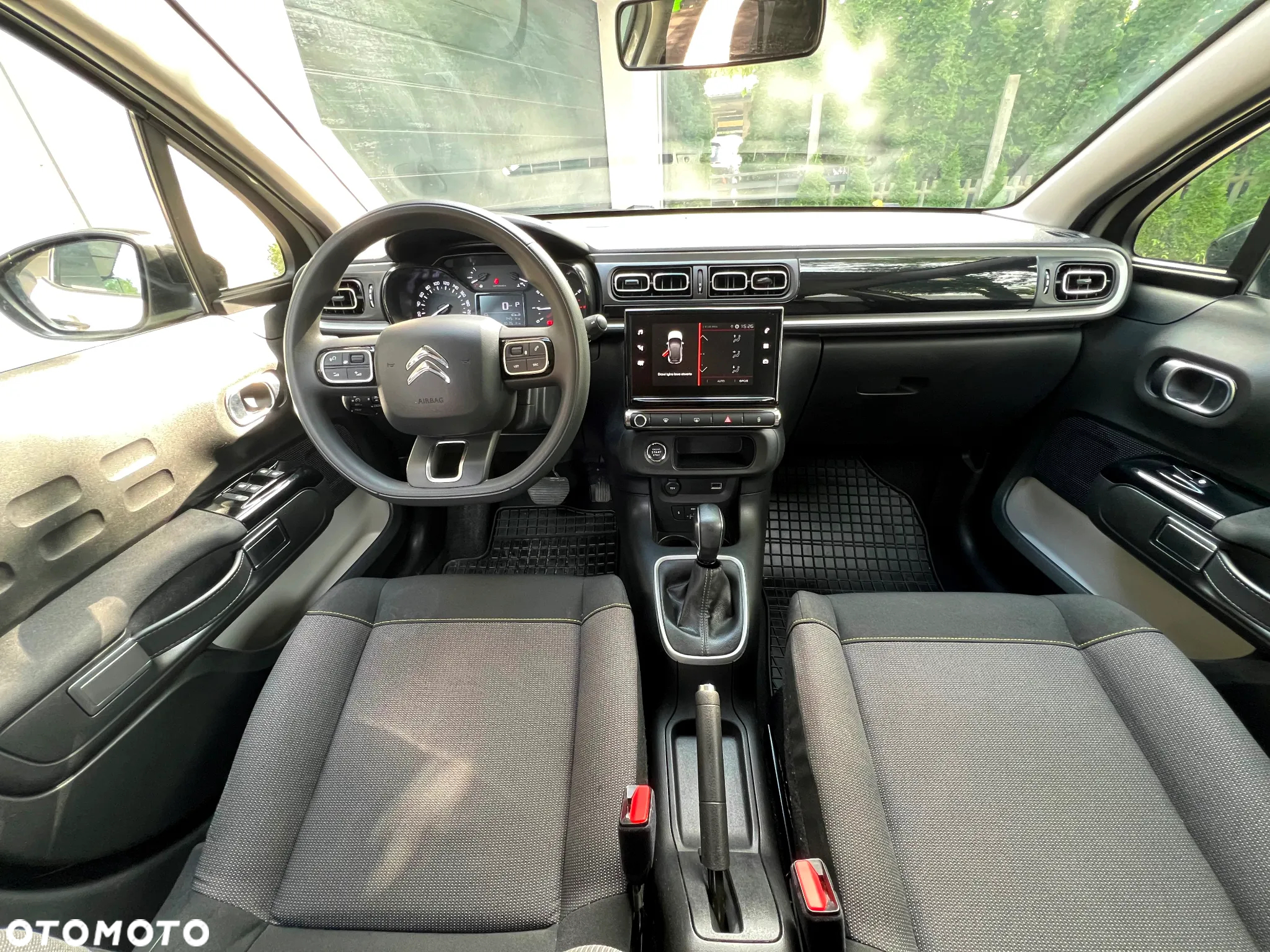 Citroën C3 1.2 PureTech Shine S&S EAT6 - 18