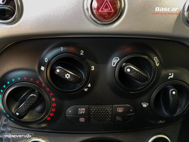 Fiat 500 1.0 Hybrid Lounge - 32