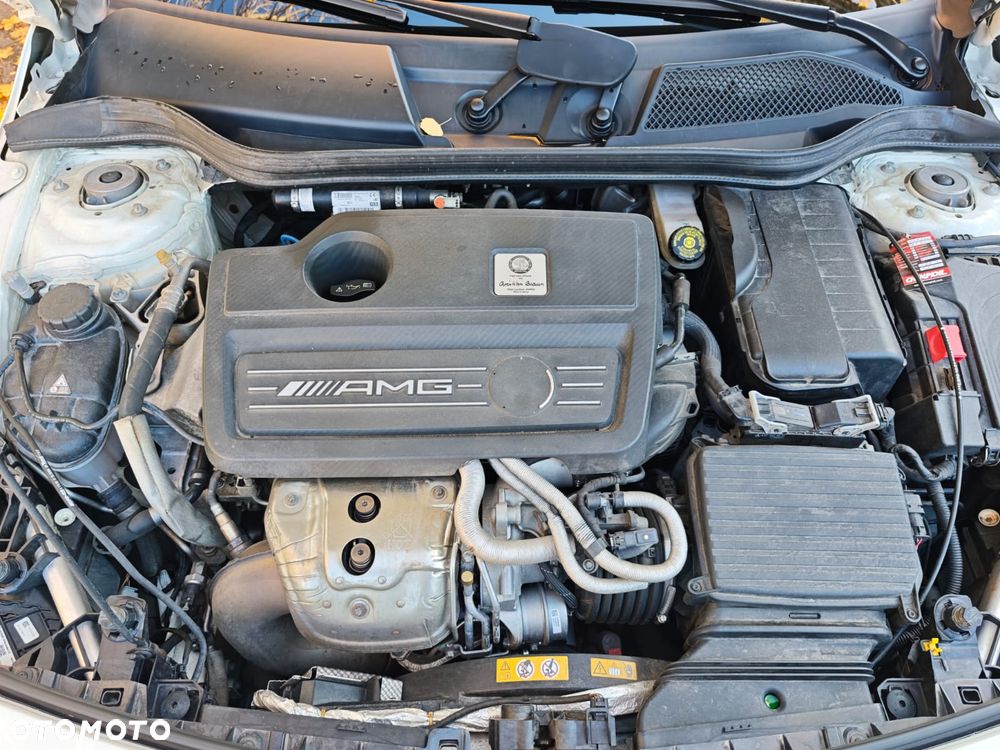 Mercedes-Benz Klasa A AMG 45 4-Matic - 38