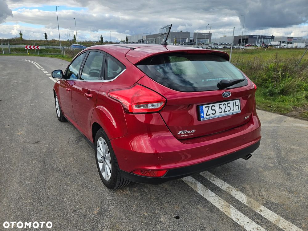 Ford Focus 1.5 EcoBoost Titanium ASS - 12