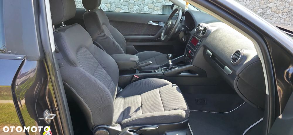 Audi A3 3-drzwiowe 1.9 TDIe DPF - 25
