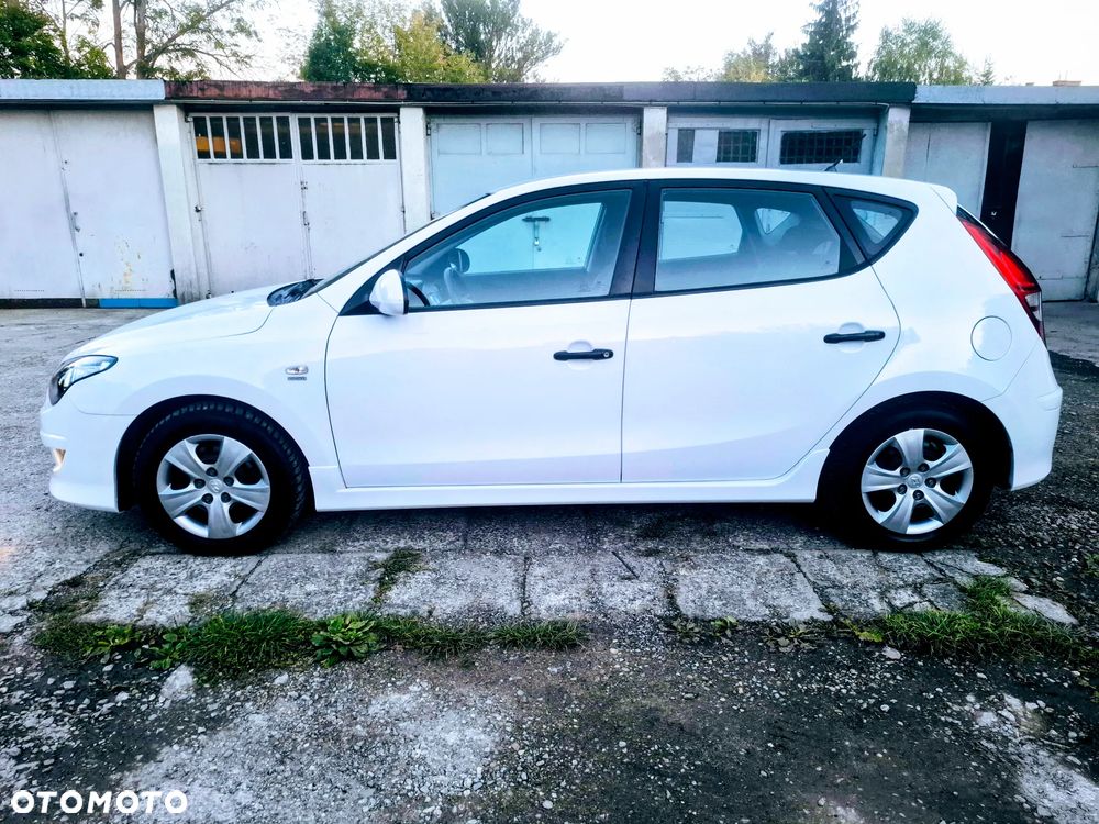 Hyundai i30 1.4 Blue Comfort - 20