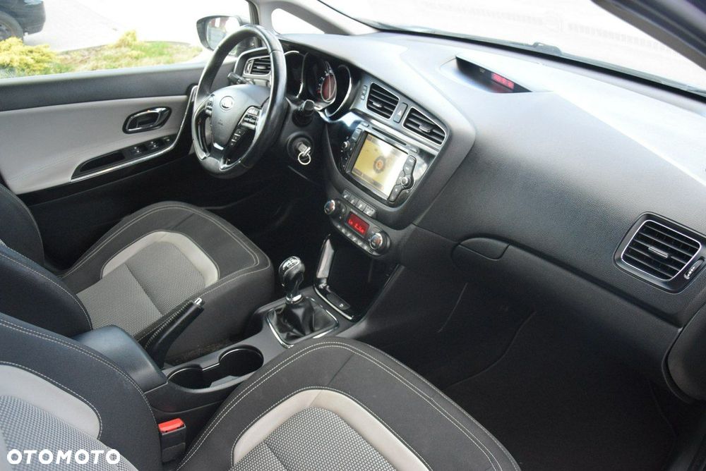 Kia Ceed 1.6 CRDi XL - 33