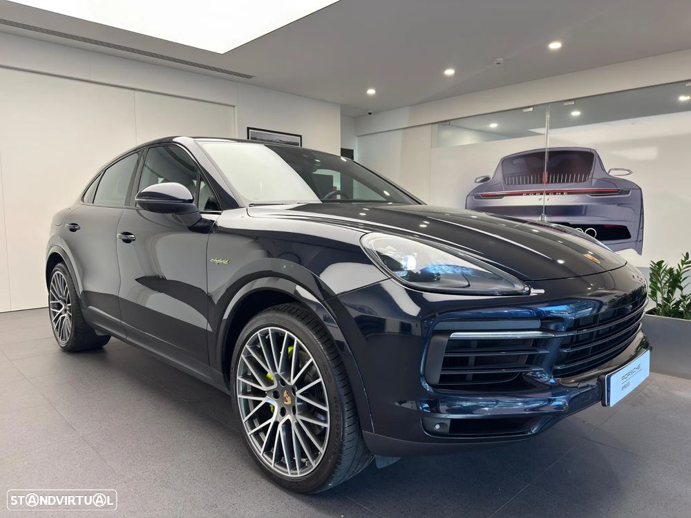 Porsche Cayenne Coupé E-Hybrid - 8