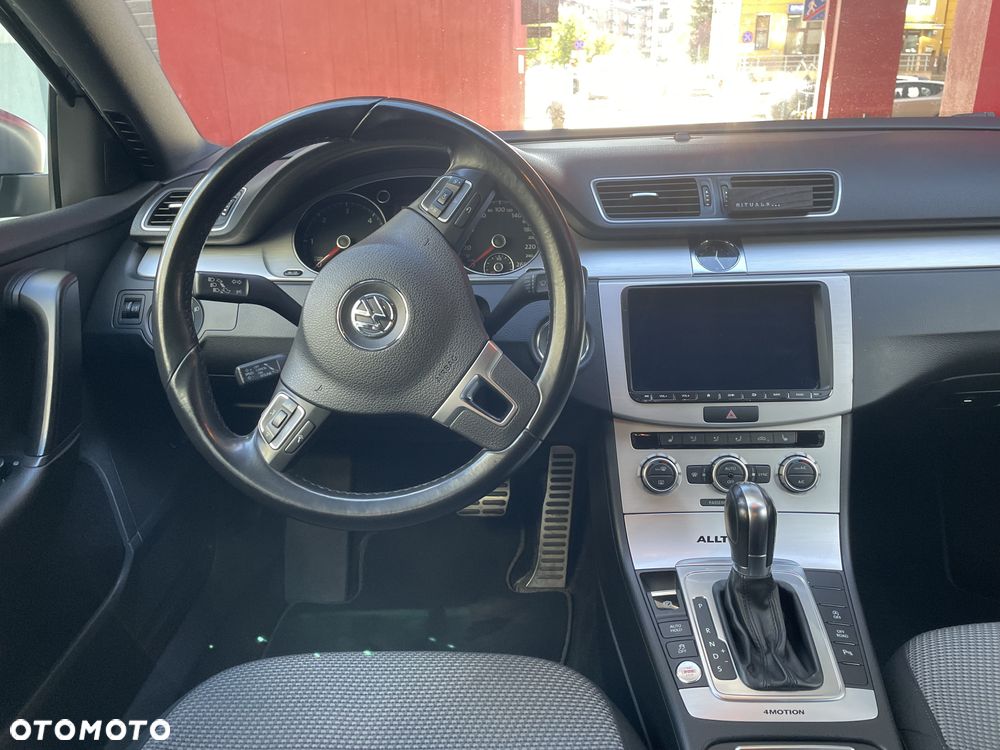 Volkswagen Passat 2.0 TDI Highline DSG - 19